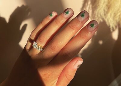 Christmas Tree Nail Art